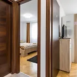 Affittacamere Deluxe Manuela With Balcony Center