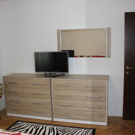 Pensionat Deluxe Manuela With Balcony Center Split