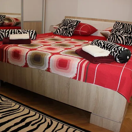 Gasthuis Deluxe Manuela With Balcony Center