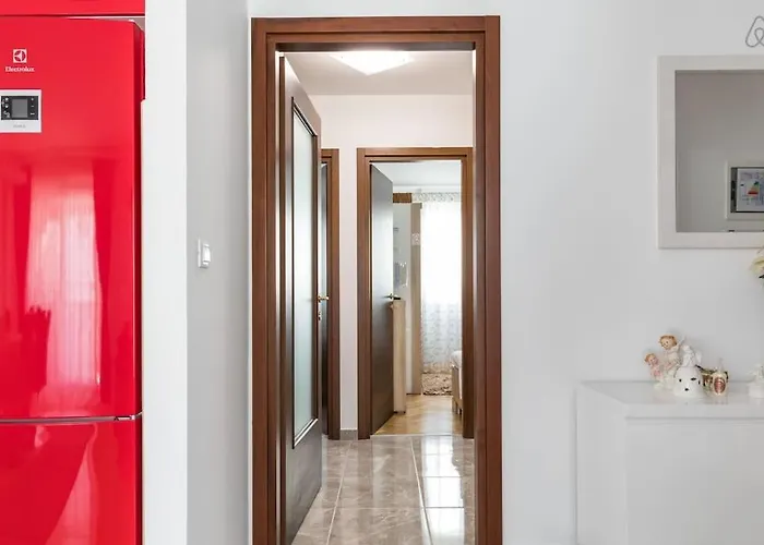 Gasthuis Deluxe Manuela With Balcony Center Split