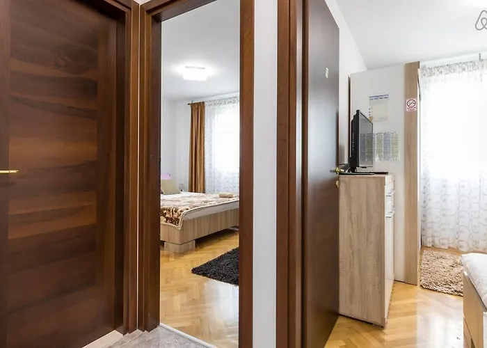 Gasthuis Deluxe Manuela With Balcony Center